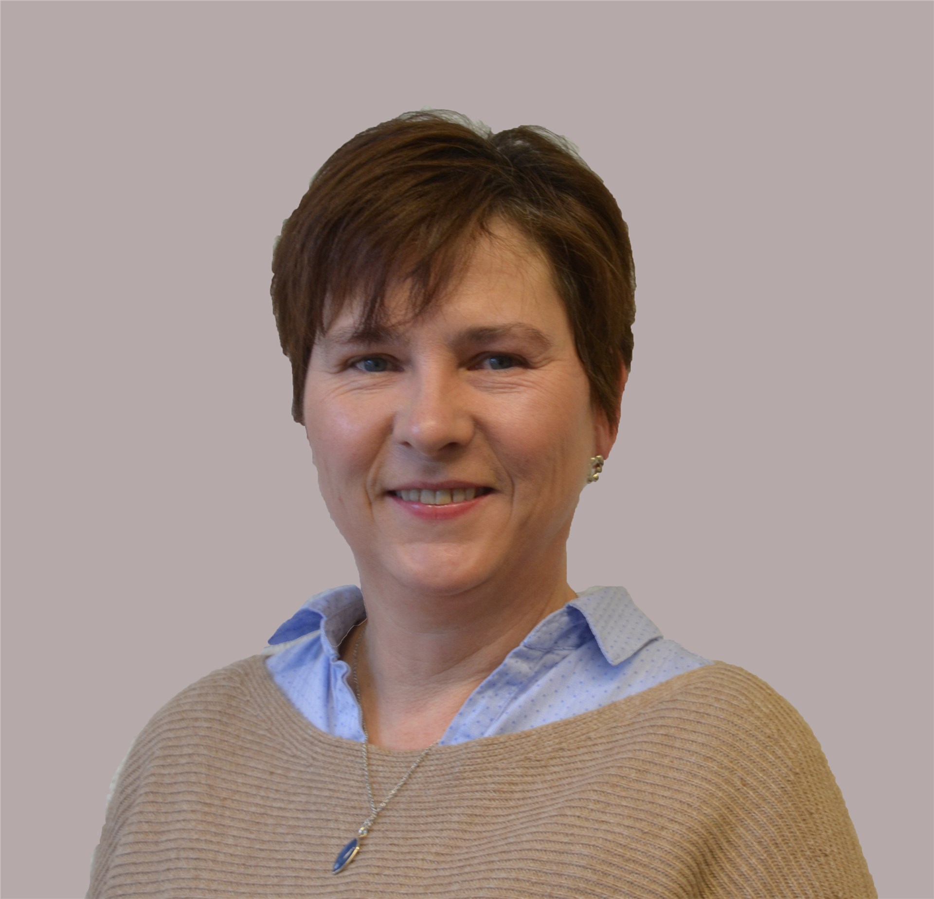 Frau Susanne Tussing
